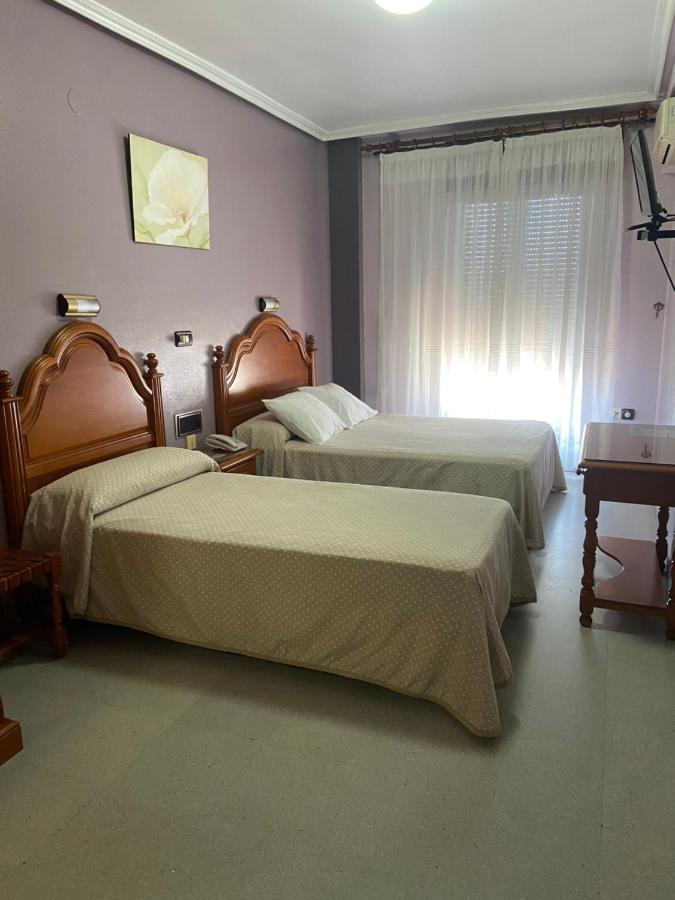 Hotel Lusitania, Centro Ciudad, Parking Privado Mérida Luaran gambar