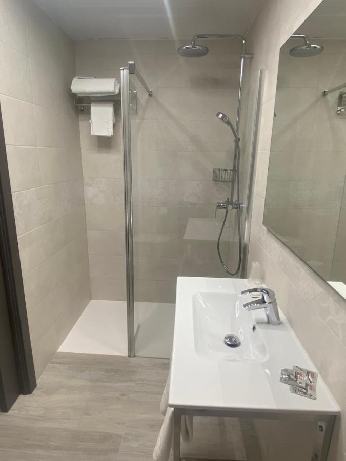 Hotel Lusitania, Centro Ciudad, Parking Privado Mérida Luaran gambar