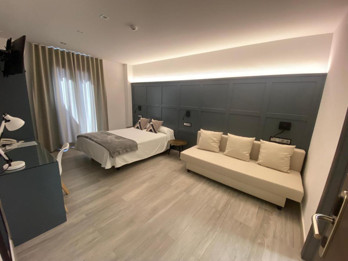 Hotel Lusitania, Centro Ciudad, Parking Privado Mérida Luaran gambar