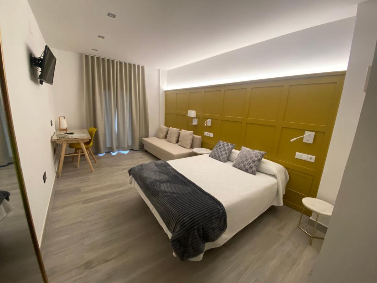 Hotel Lusitania, Centro Ciudad, Parking Privado Mérida Luaran gambar