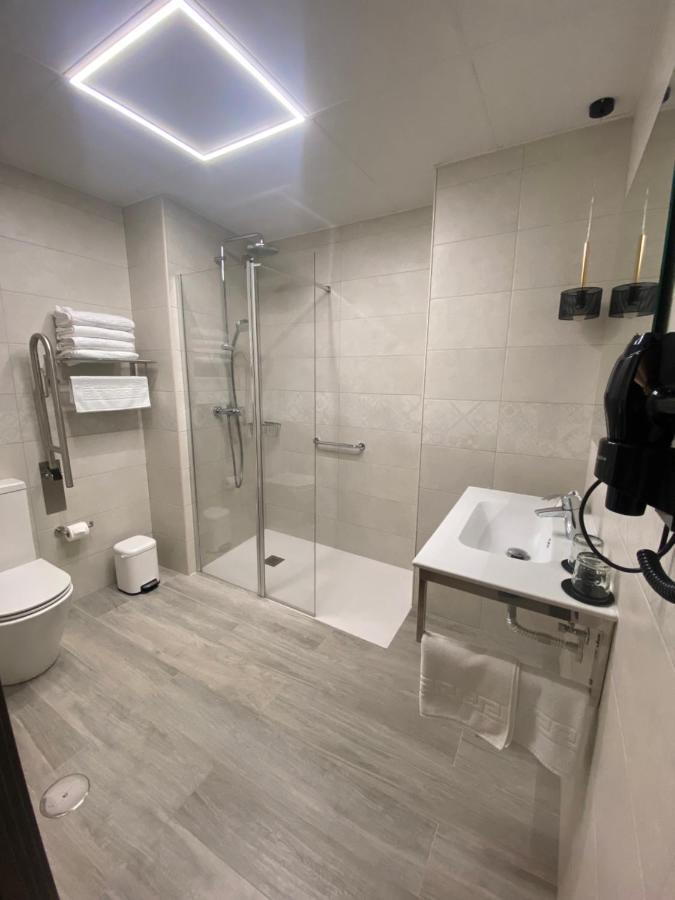 Hotel Lusitania, Centro Ciudad, Parking Privado Mérida Luaran gambar